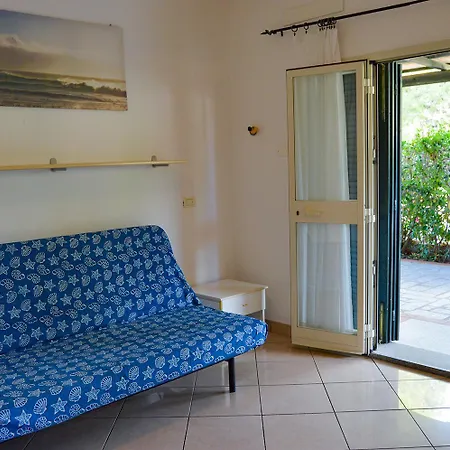 Pozzo Al Moro Village 3* Марина-ди-Кампо