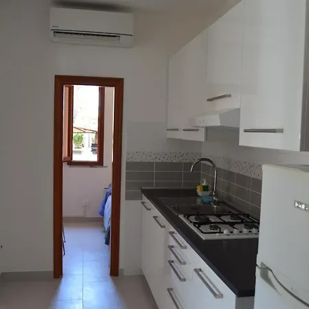 Pozzo Al Moro Village 3* מרינה די קמפו