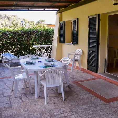 Pozzo Al Moro Village Aparthotel
