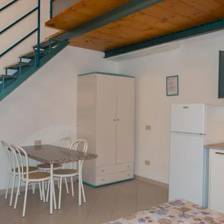 Pozzo Al Moro Village Aparthotel 3*