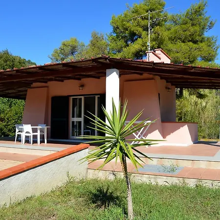 Pozzo Al Moro Village מרינה די קמפו