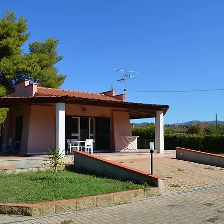 Pozzo Al Moro Village מלון דירות