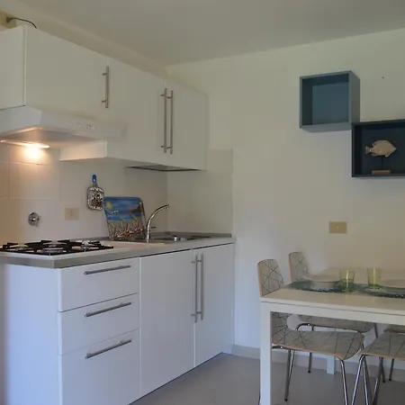 מלון דירות Pozzo Al Moro Village מרינה די קמפו